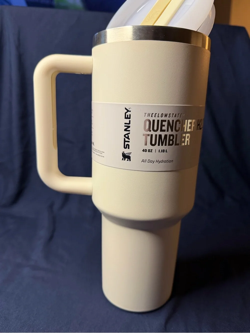 Stanley Cream and White Quencher Handle Tumbler